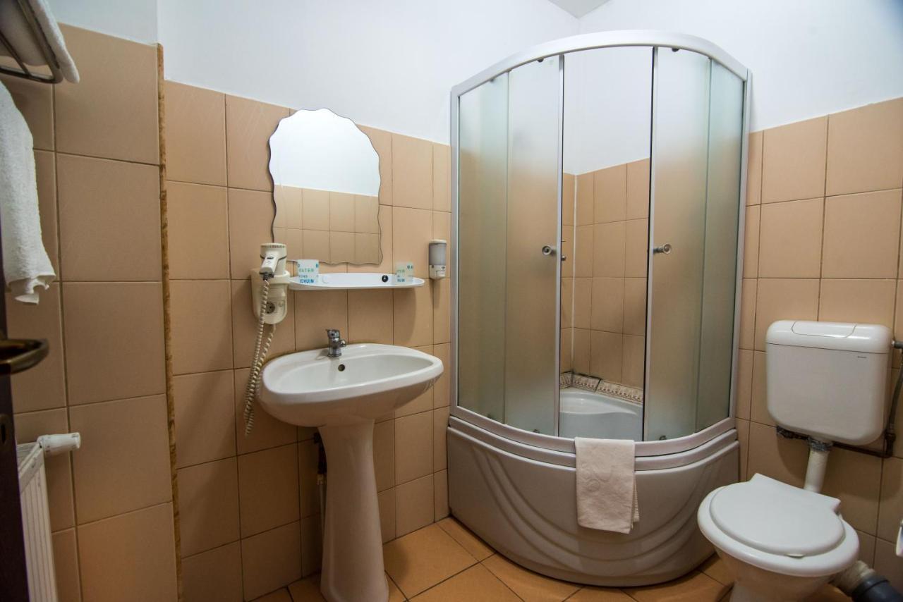 Casa Domneasca Villa Baia de Fier Kültér fotó
