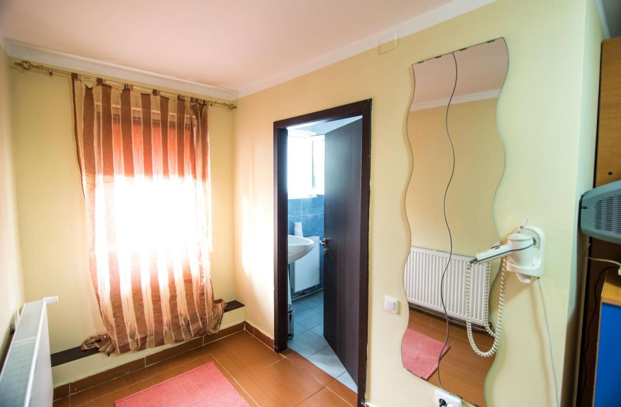 Casa Domneasca Villa Baia de Fier Kültér fotó
